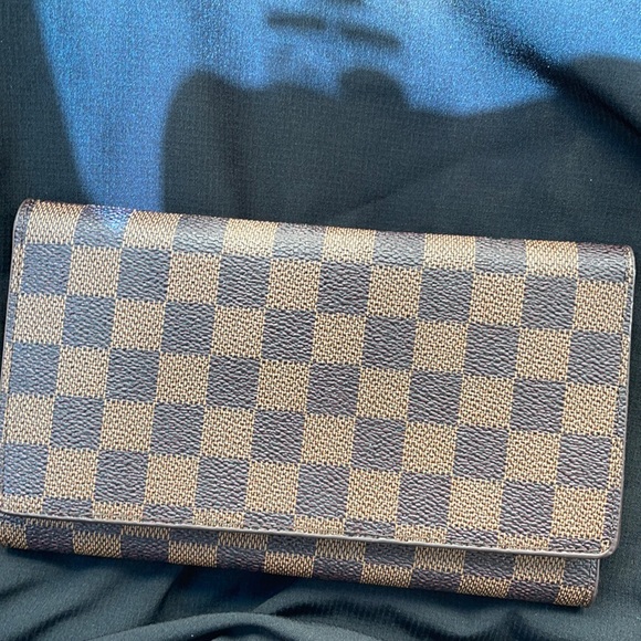 Wallet - Picture 1 of 3